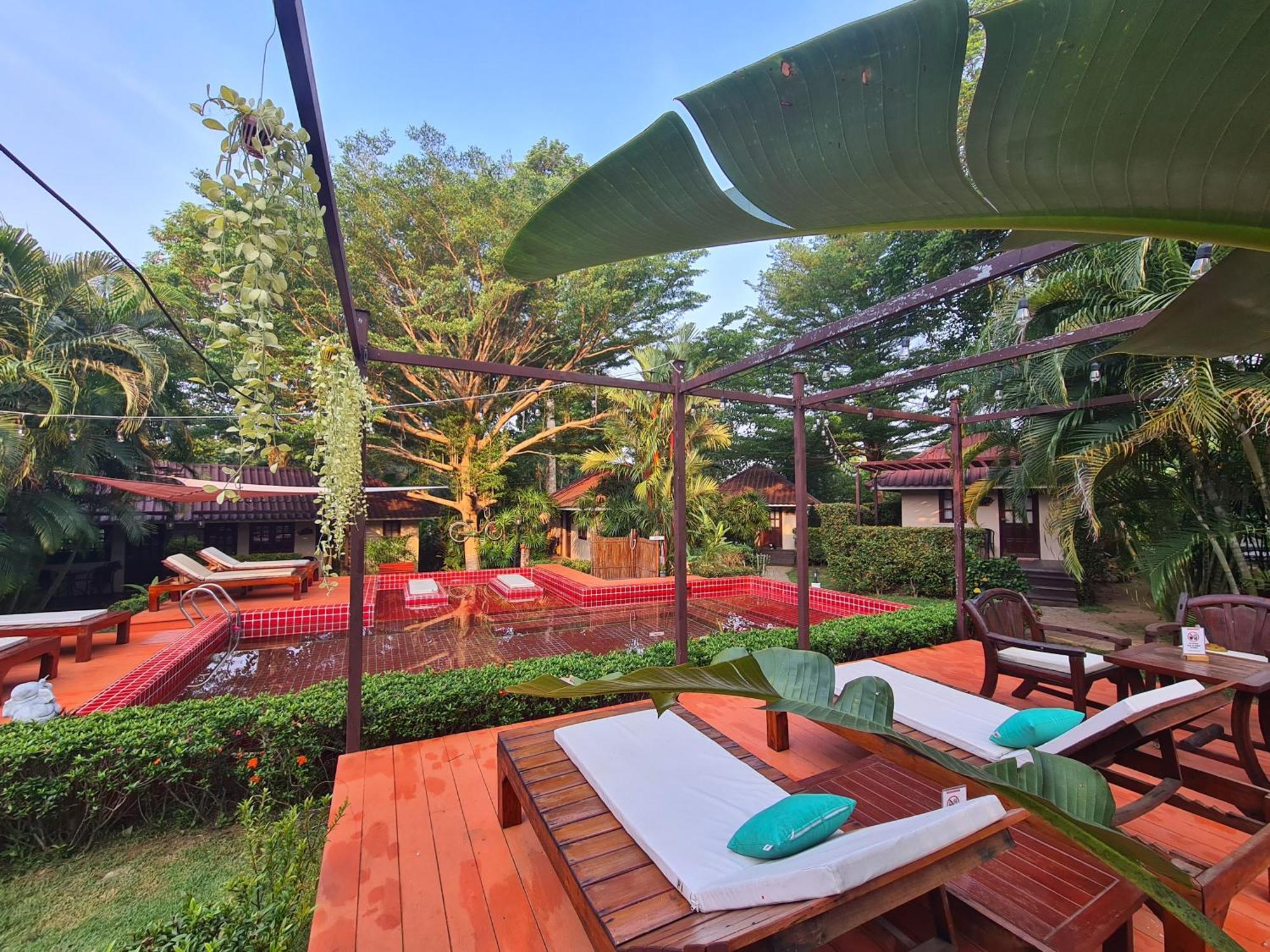 Red Moon Hideaway Hotel Koh Chang Exterior photo
