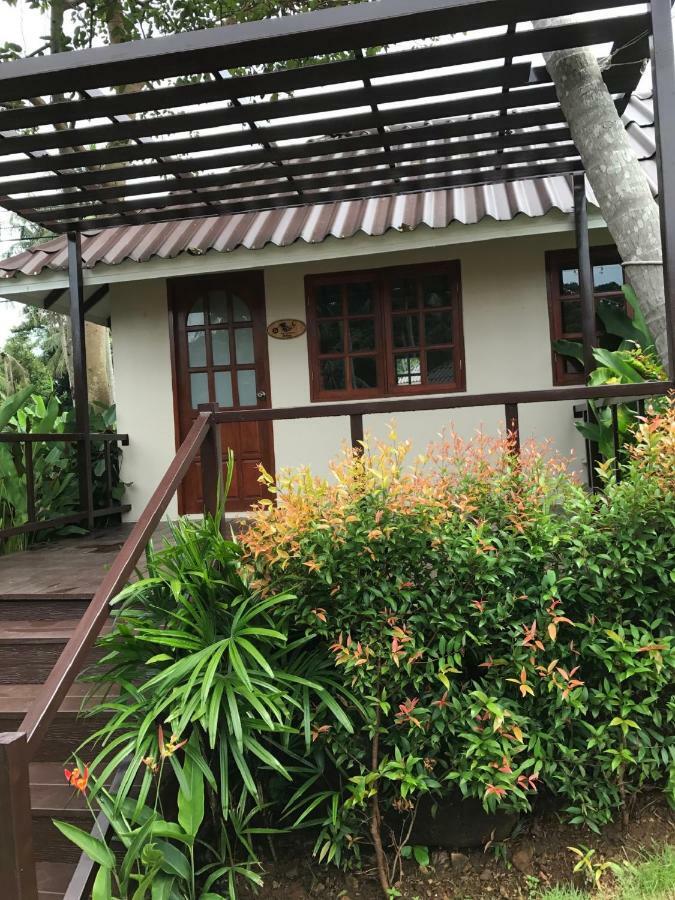 Red Moon Hideaway Hotel Koh Chang Exterior photo